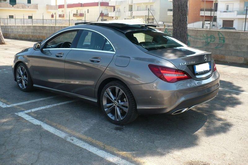 Mercedes-Benz CLA CLA 200 d Premium