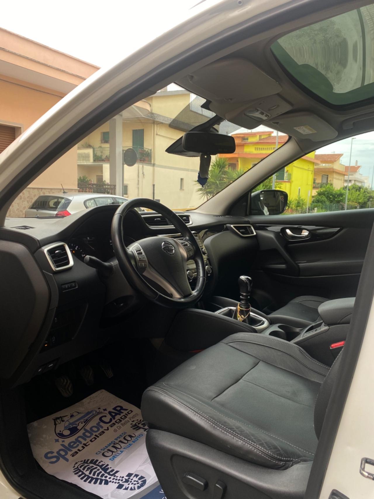 Nissan Qashqai 1.5 dCi Tekna Gancio Traino