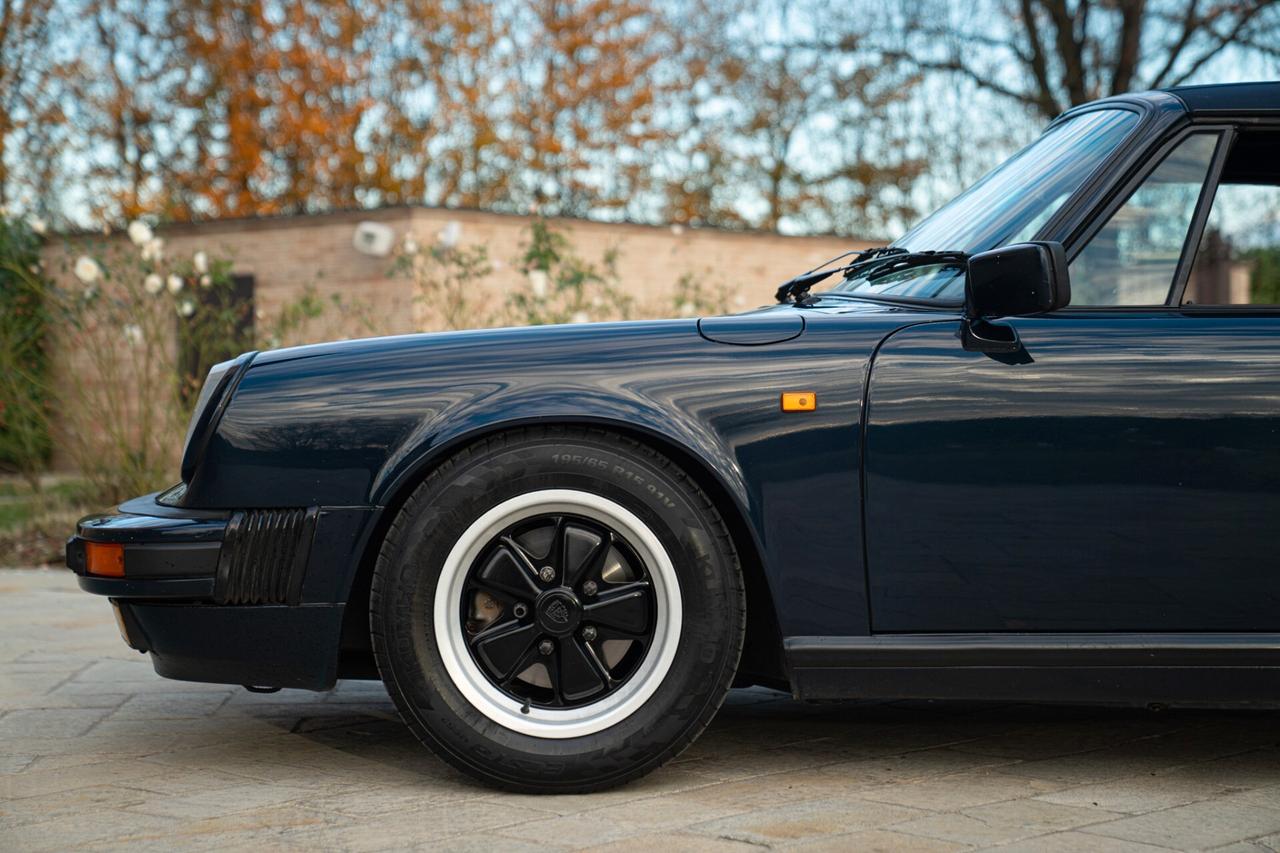 Porsche 911 CARRERA 3.2 G50 CABRIOLET - 1989