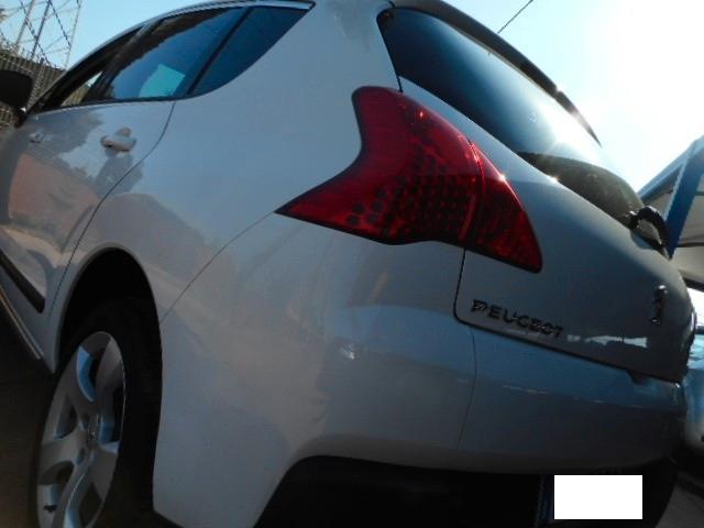 Peugeot 3008 1.6 HDi 115CV Allure AUTOMATIK