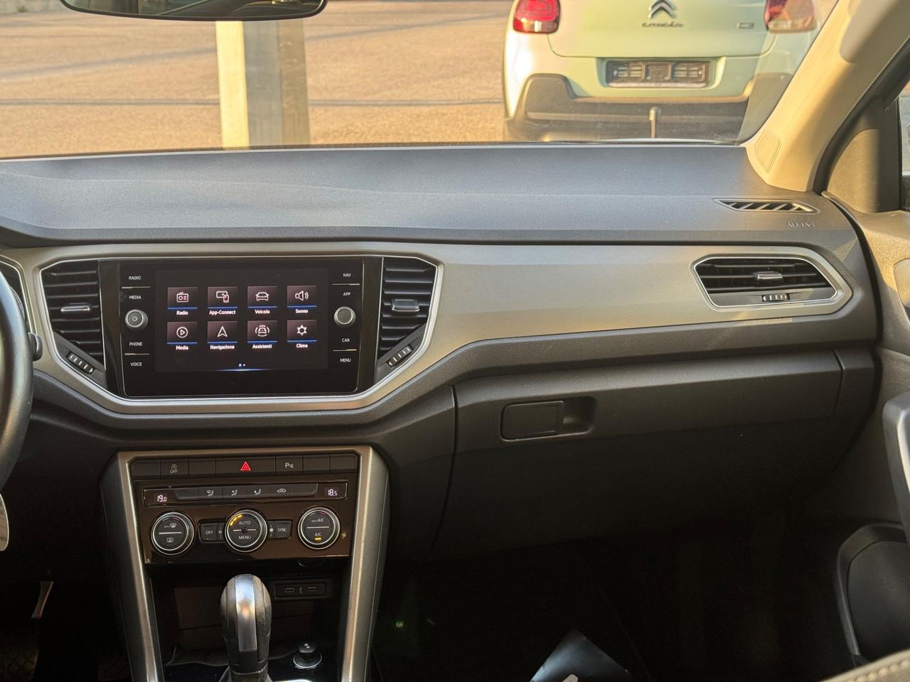 Volkswagen T-Roc 2.0 TDI SCR 150 CV DSG Business BlueMotion Technology