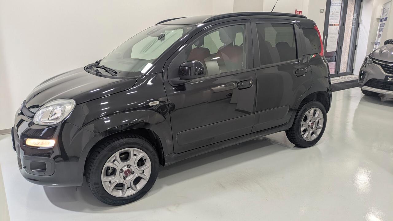 Fiat Panda 0.9 TwinAir Turbo Natural Power Lounge