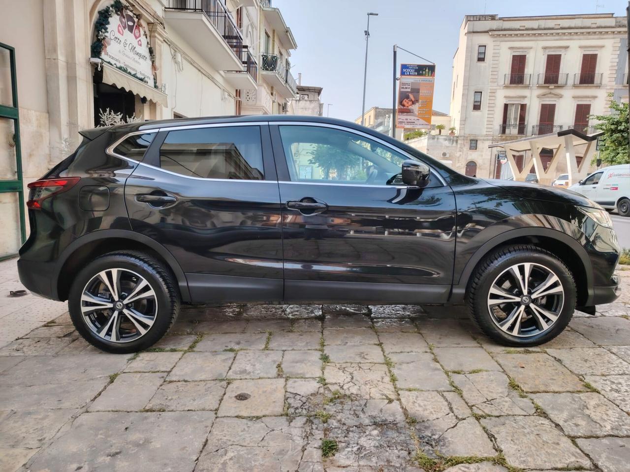Nissan Qashqai 1.5 dCi N-Connecta