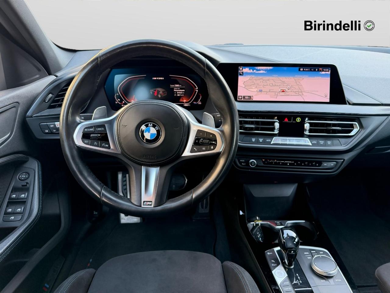 BMW Serie 1 (F40) - M 135i xDrive
