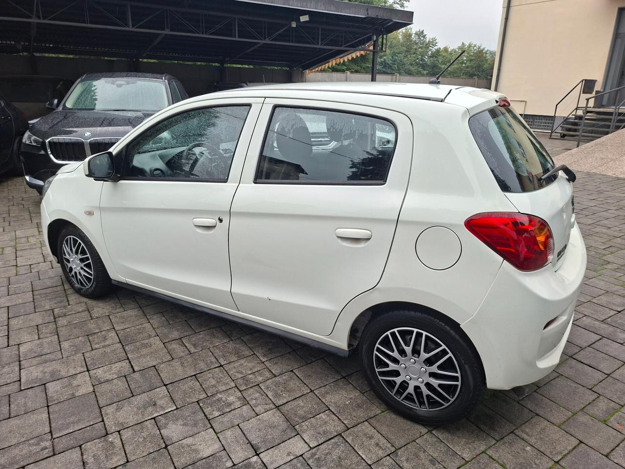 Mitsubishi Space Star 1.0 Invite