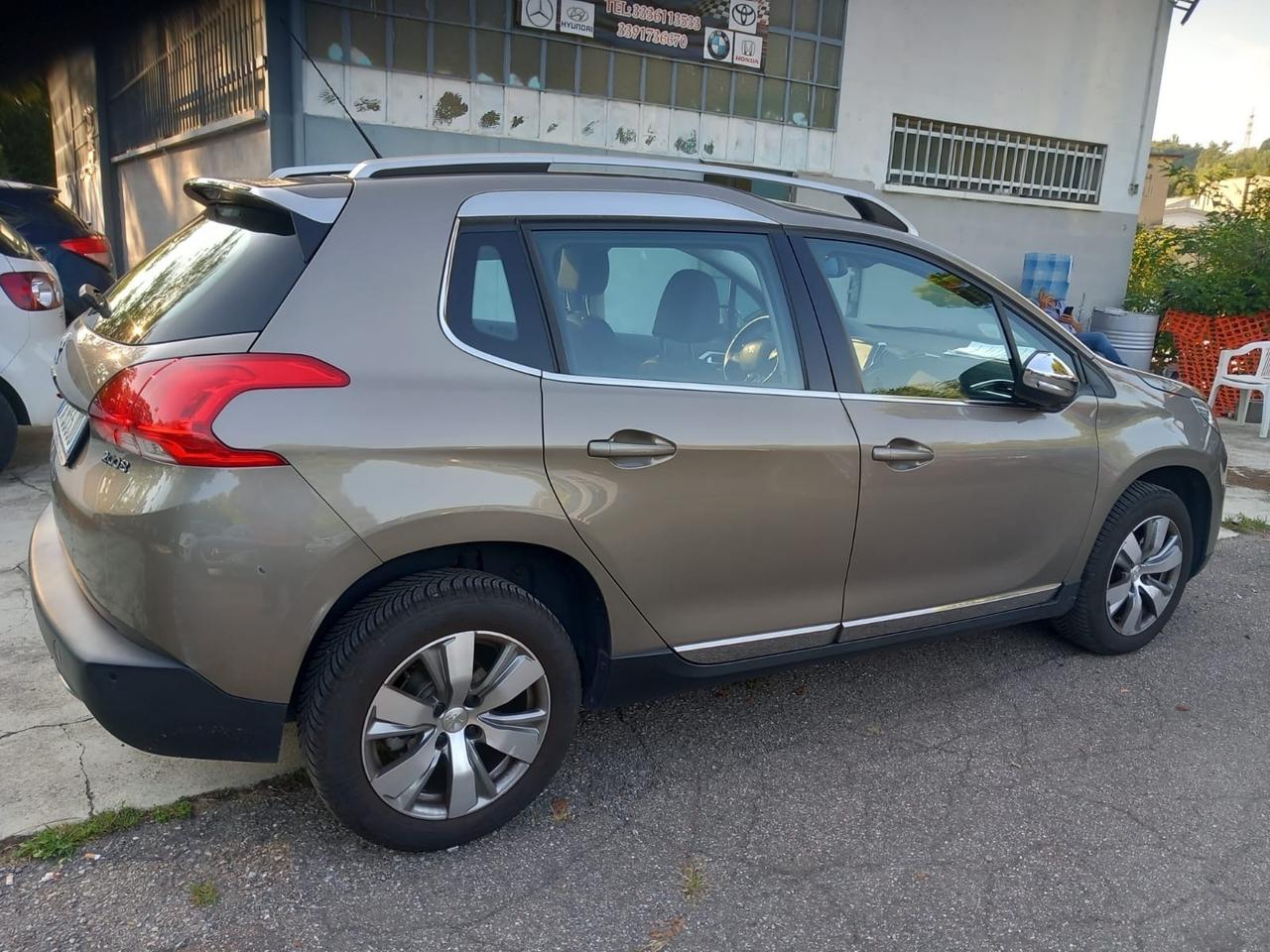 Peugeot 2008 PureTech 82 Allure