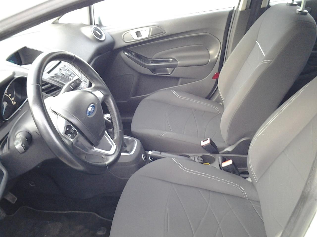 Ford Fiesta 1.4 GPL Neopatentati 2015