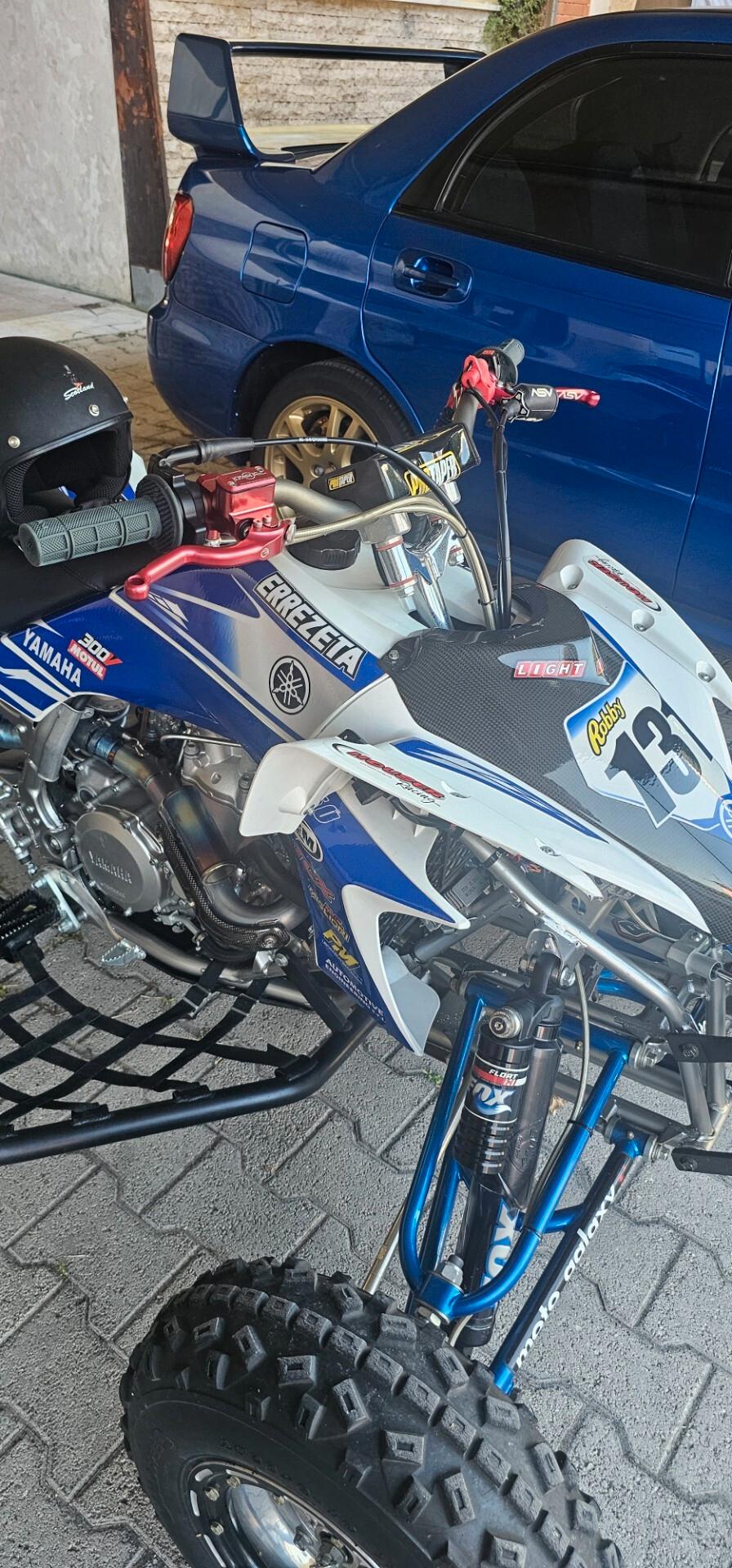 Yamaha YFZ 450 Special edition FOX AKRAPOVIC