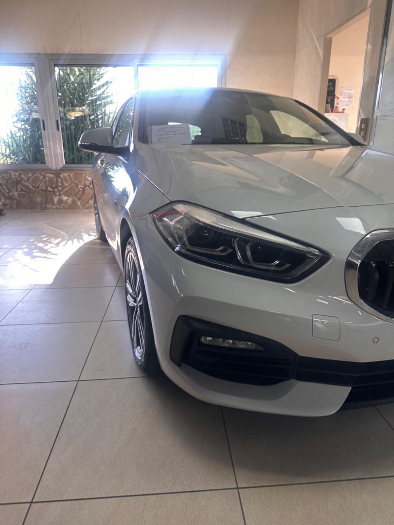 Bmw 116 116d 5p. Sport