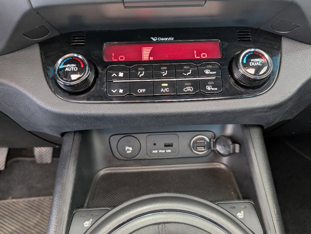 Kia Sportage 1.7 crdi Plus 2wd