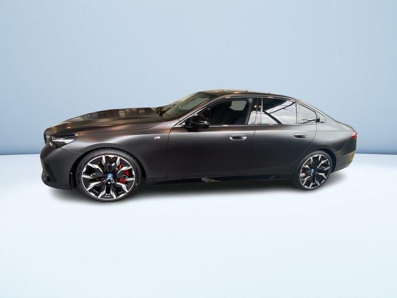 BMW Serie 5 i5 i5 Berlina M60 xDrive M Sport Pro