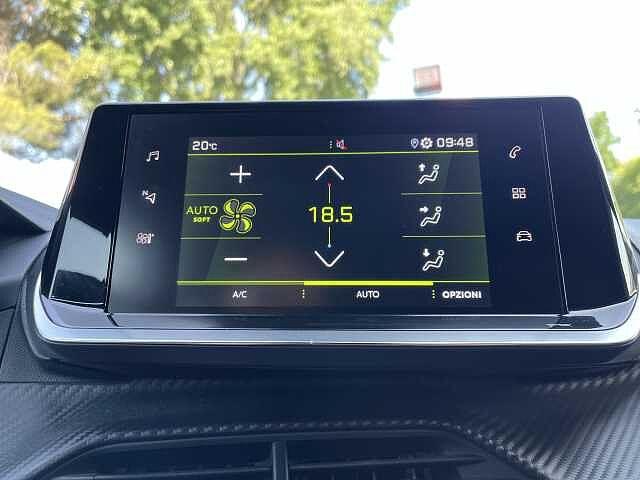 Peugeot 2008 PureTech 130 S&S Allure