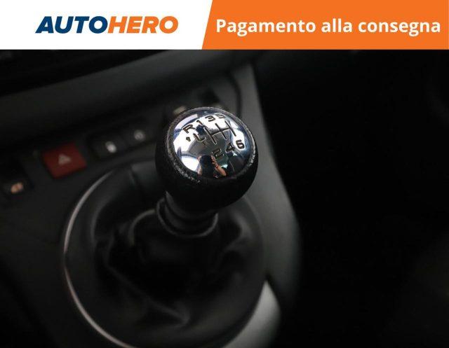 PEUGEOT Partner Tepee BlueHDi 120 S&S Outdoor