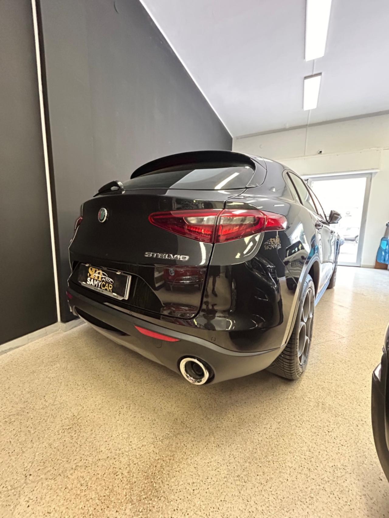 Alfa Romeo Stelvio 2.2 Turbodiesel 210 CV AT8 Q4 Business