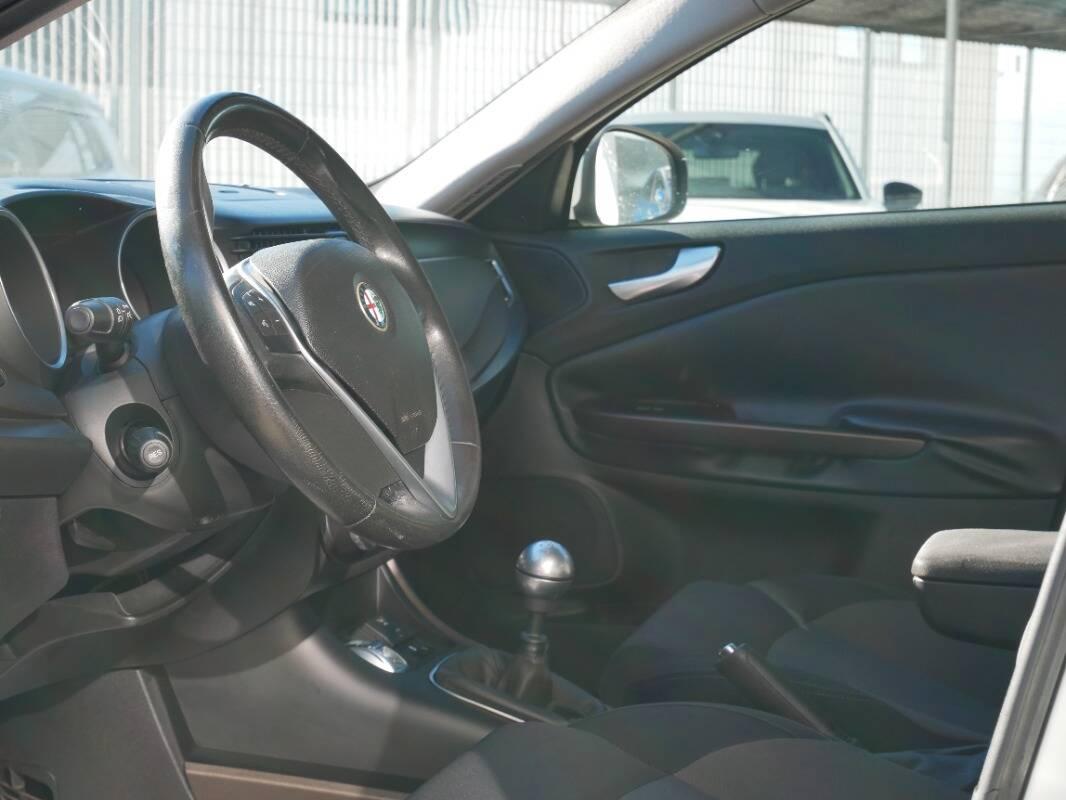 Alfa Romeo Giulietta 1.4 t. Moving 120cv