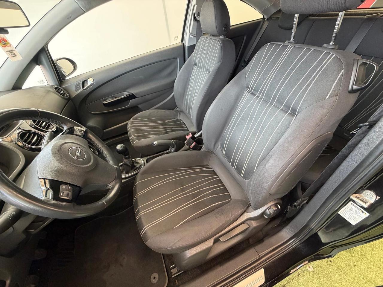 OPEL CORSA 1.2 BENZINA 85CV