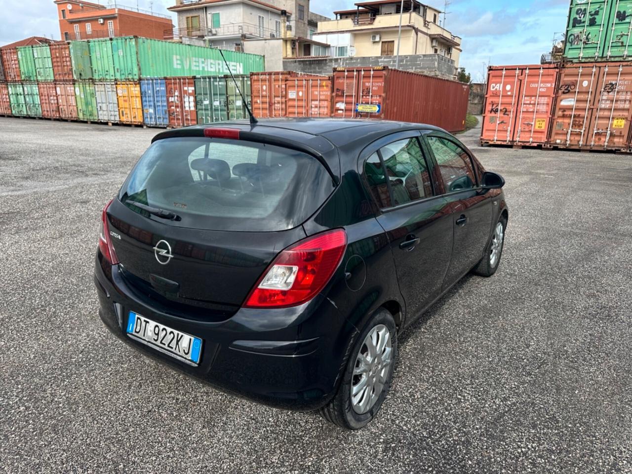 Opel Corsa 1.2 5 porte Club