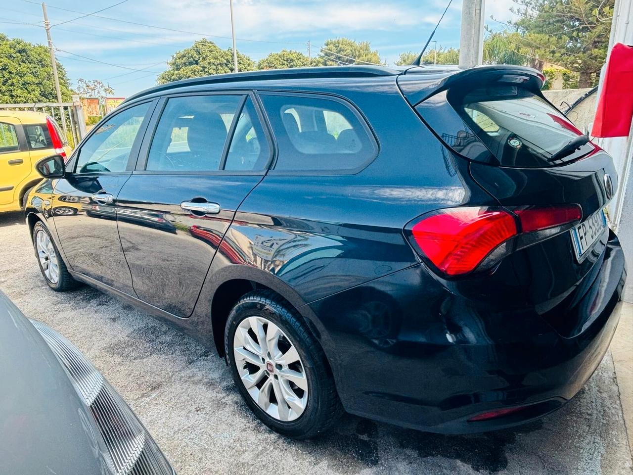 Fiat Tipo 1.6 Mjt S&S SW Lounge