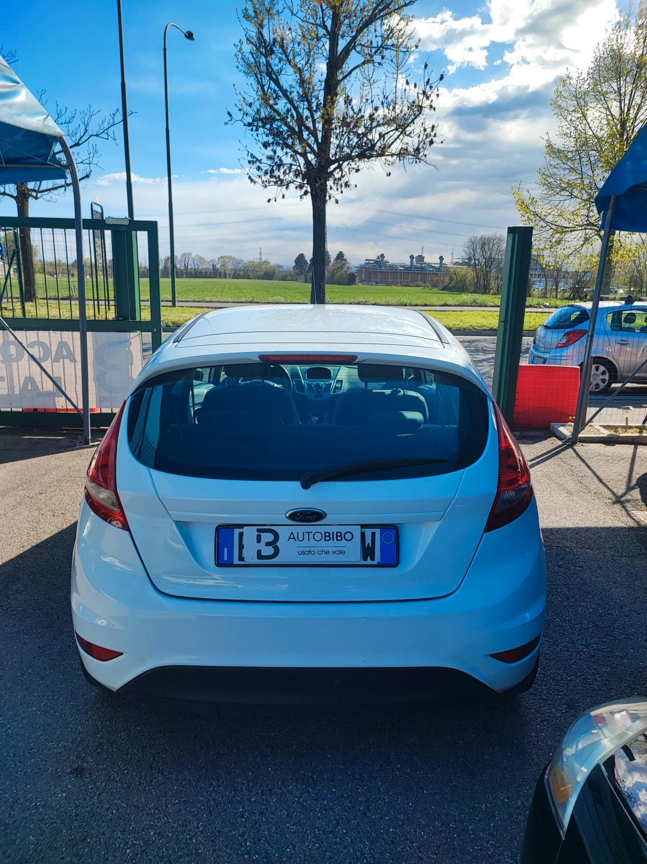 Ford Fiesta 1.4 3 porte Bz.- GPL Titanium