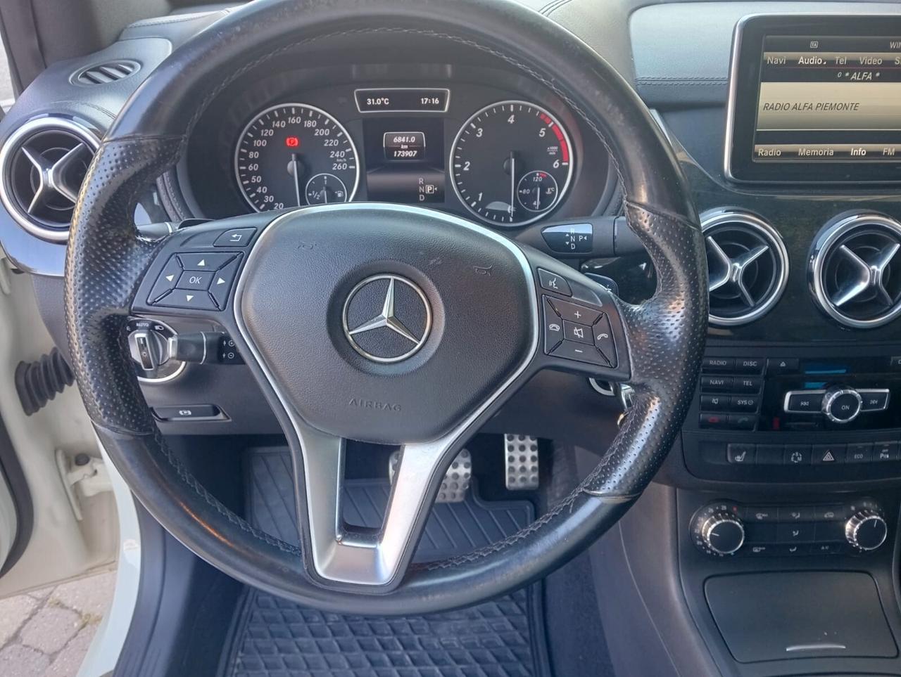 Mercedes-benz B 180 CDI 109 CV