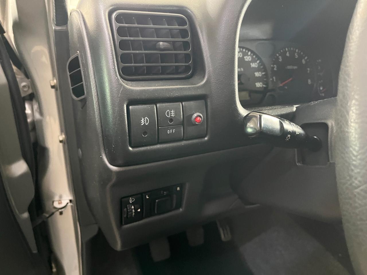 Suzuki Jimny 1.3 4WD JLX Special - 39.786 km