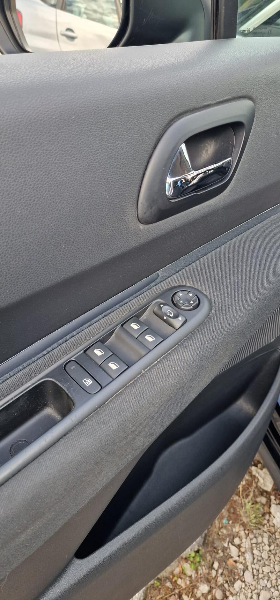 Peugeot 3008 BlueHDi 120 S&S Allure 2016