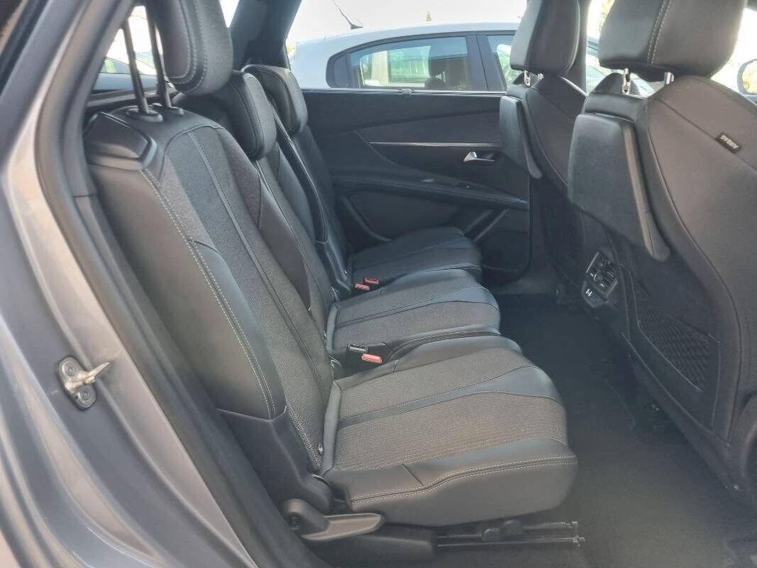 Peugeot 5008 BlueHDi 130 S&S EAT8 Allure Pack