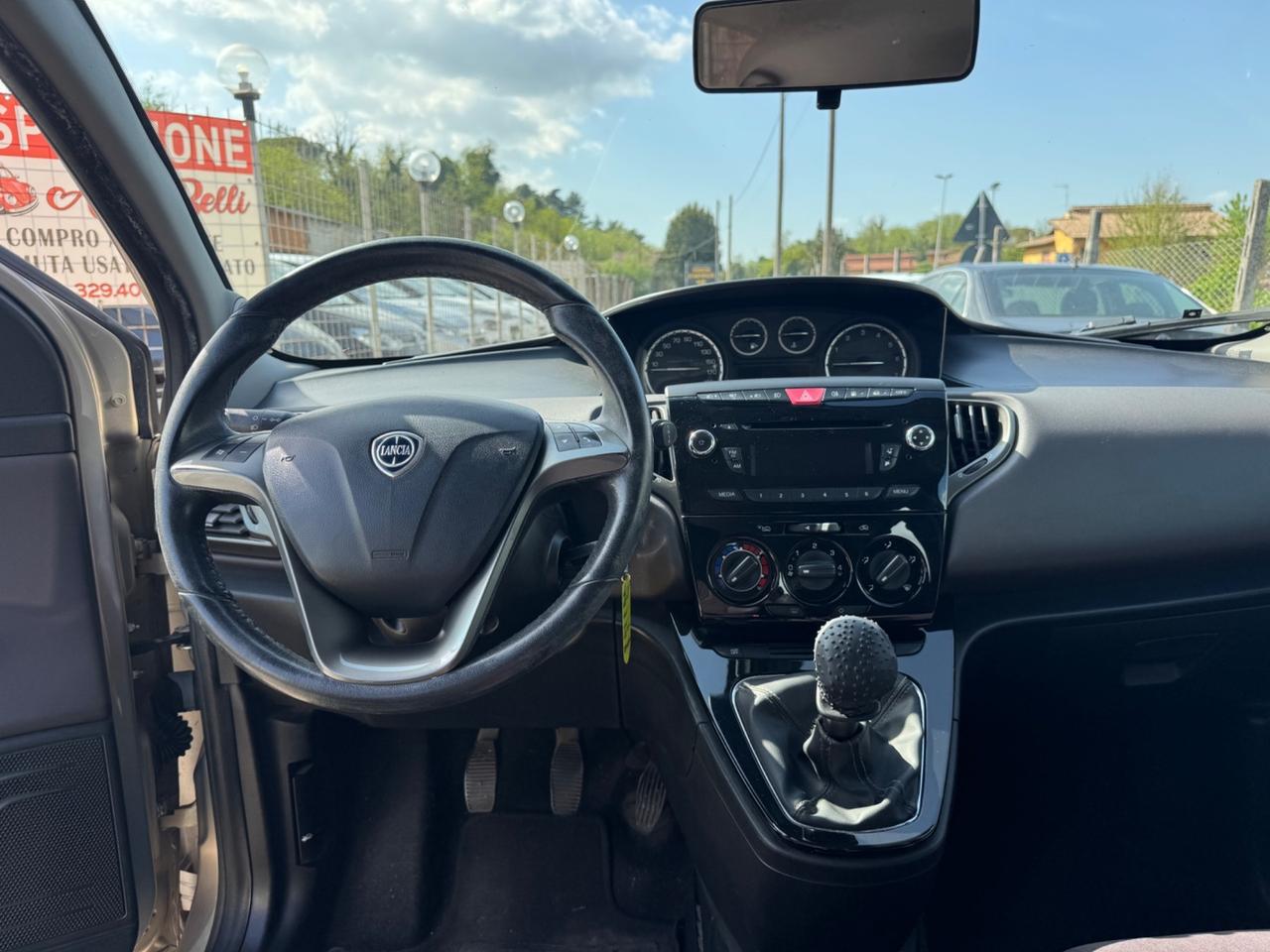 Lancia Ypsilon 1.2 69 CV 5 porte GPL Ecochic Gold