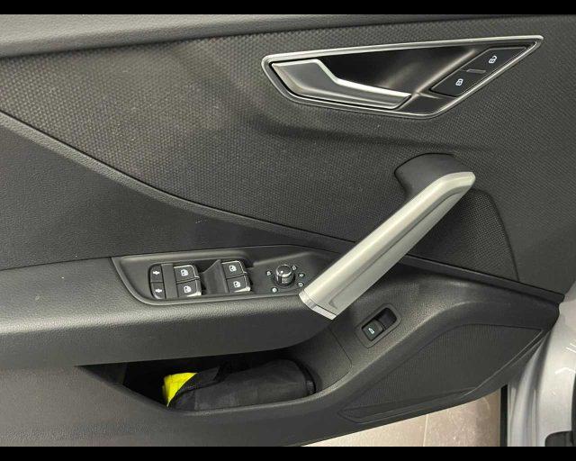 AUDI Q2 35 TFSI S tronic Business Advanced