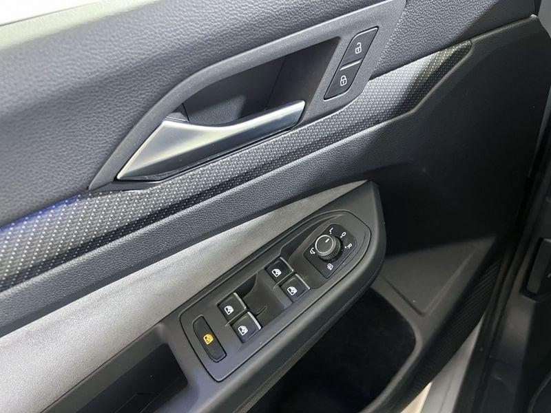 Volkswagen Golf Golf 1.5 tsi evo R-Line 130cv