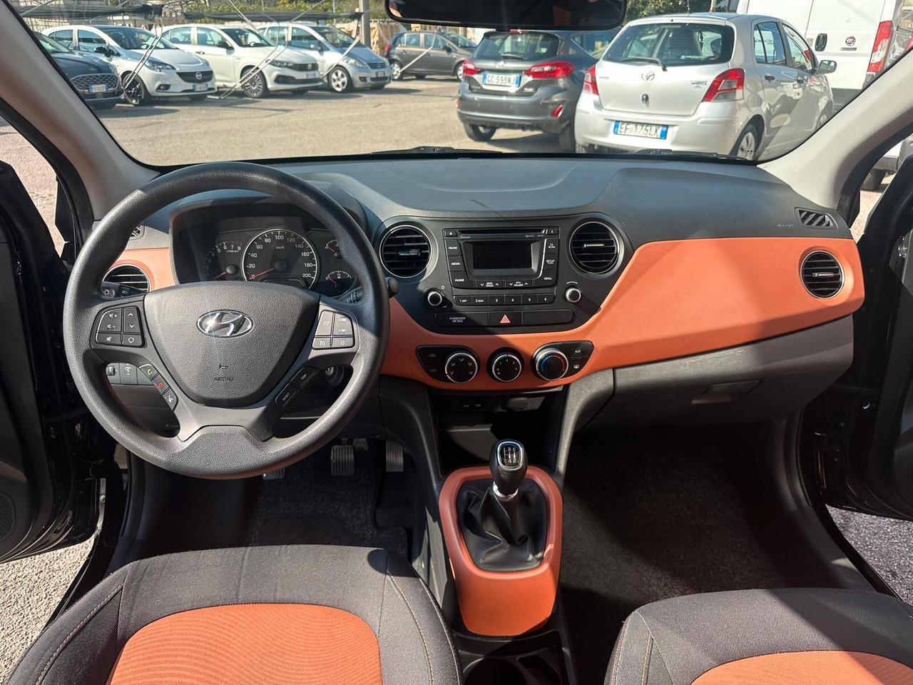 Hyundai i10 1.0 MPI Login