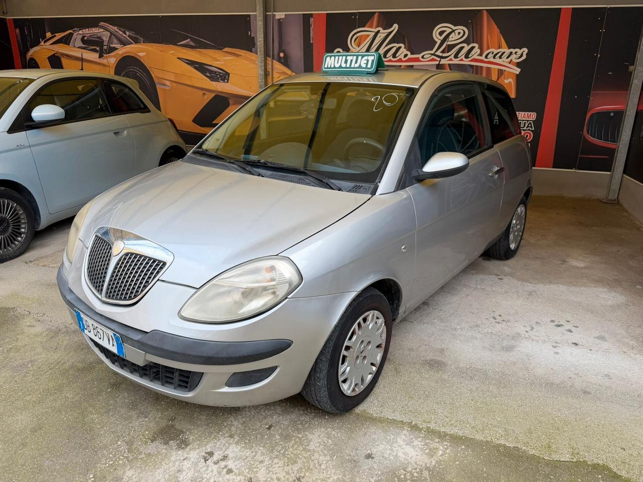 Lancia Ypsilon 1.3cc diesel 12 mesi di garanzia-2006