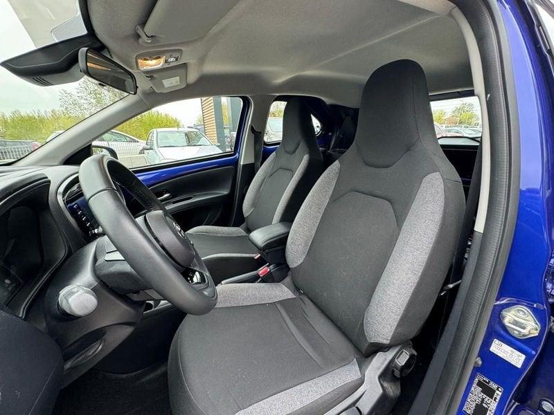Toyota Aygo X 1.0B (72 CV) Active