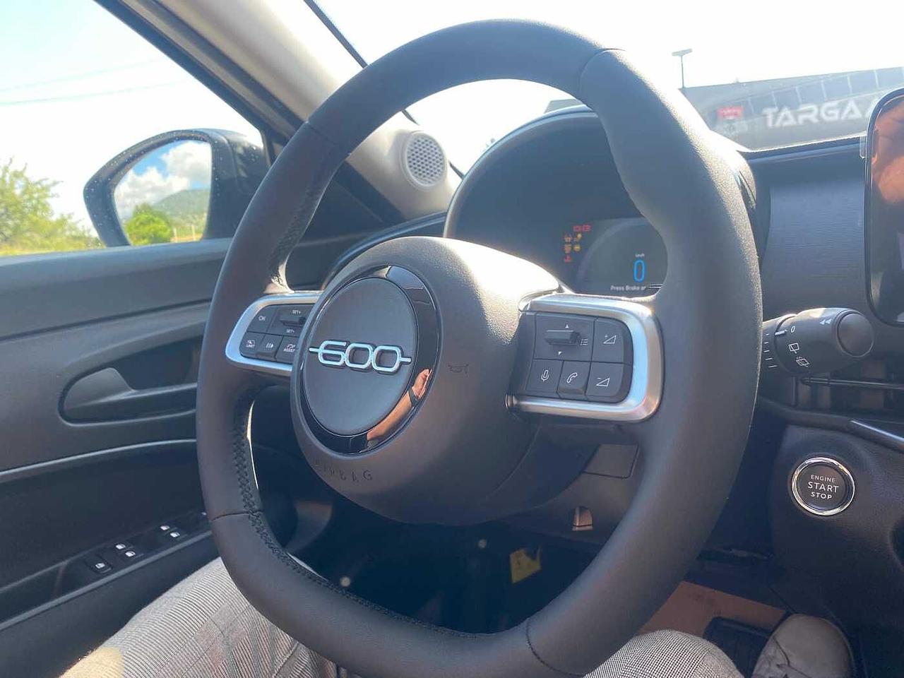 Fiat 600 Hybrid 110 CV DCT MHEV