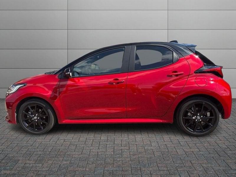 Toyota Yaris Hybrid Style MY22