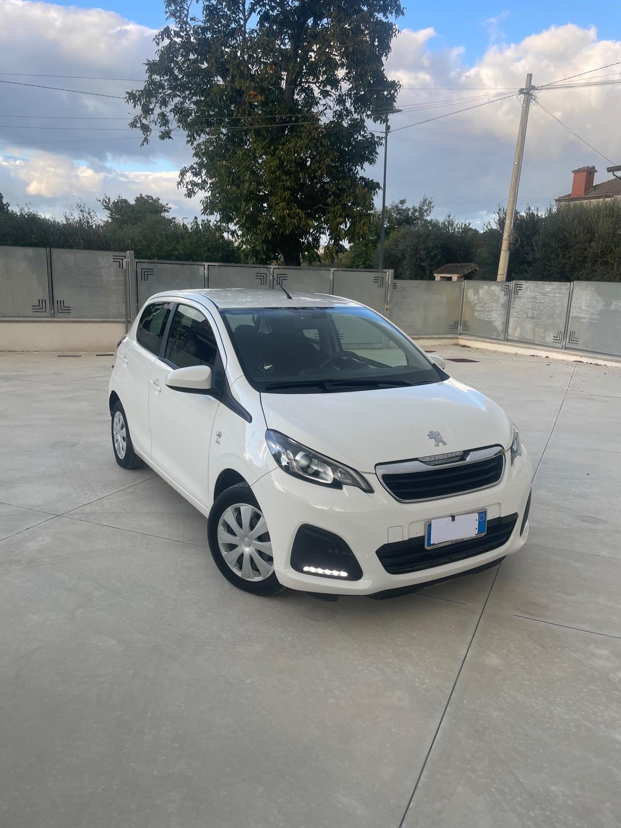 Peugeot 108 1.0 70Cv 2019 40,000km