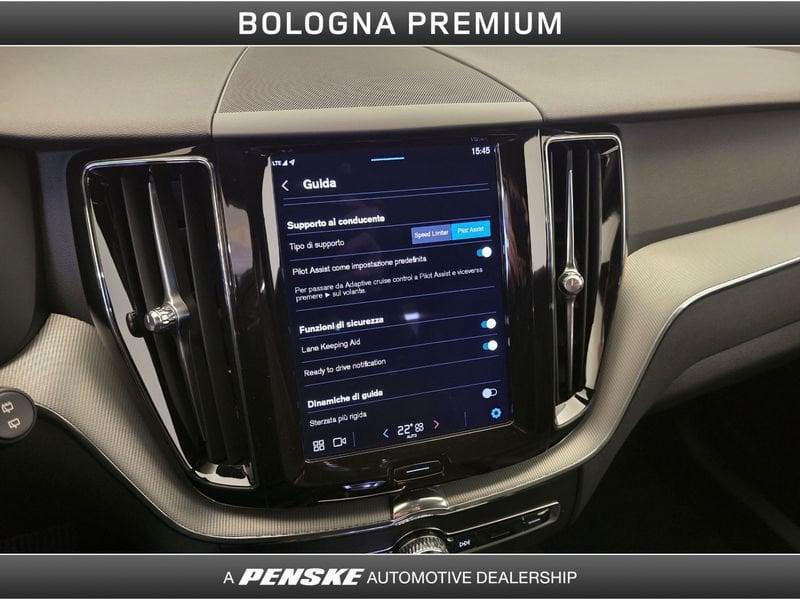 Volvo XC60 XC60 B4 (d) AWD automatico Plus Bright