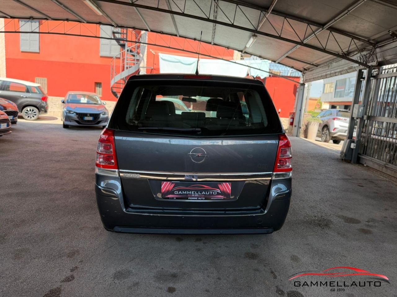 Opel Zafira 1.7 Cosmo 125cv 7 POSTI