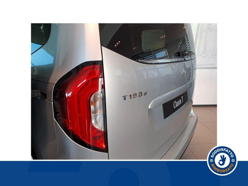 Mercedes-Benz Classe T 180 d AT