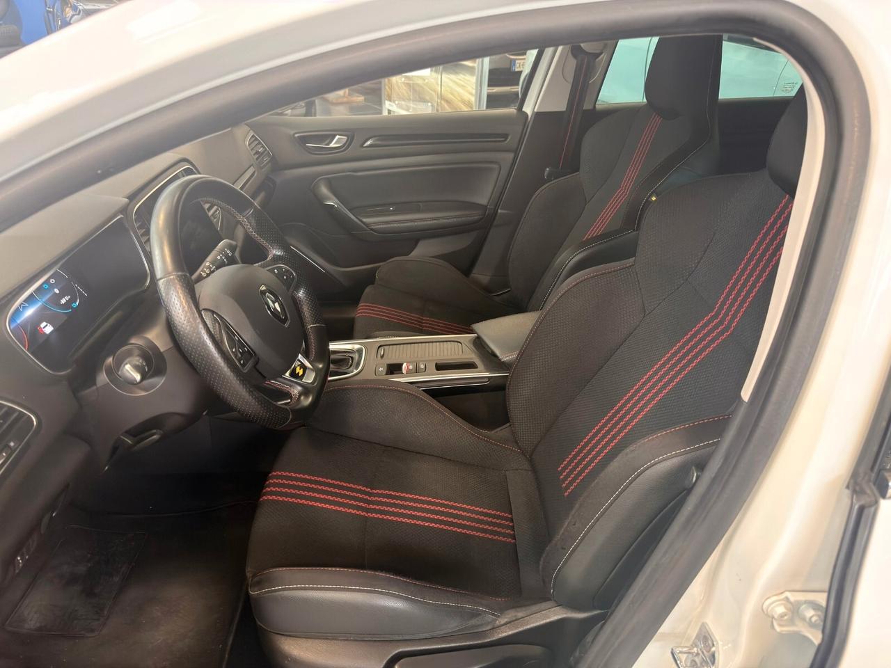 Renault Megane Mégane Sporter Plug-in Hybrid E-TECH 160 R.S. Line