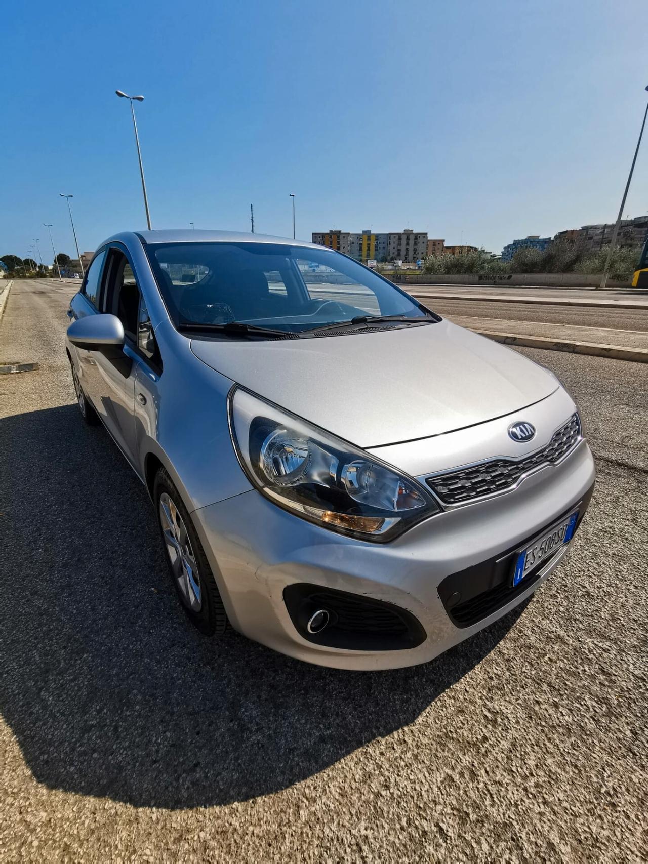 Kia Rio 1.2 CVVT 5p. GPL Active - 2013