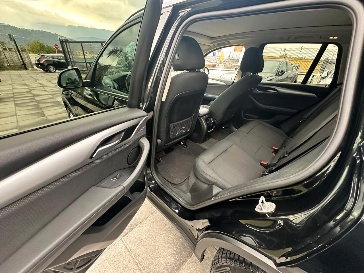 Bmw X3 xDrive20d SPORT 2.0 190CV HYBRID TETTO PAN E APRI-CAMBIO AUT-FARI LED