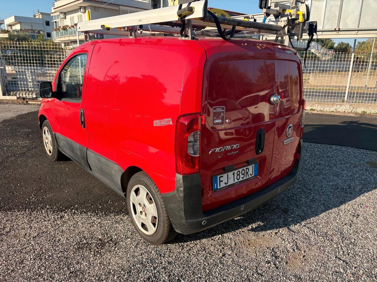 Fiat Fiorino 1.3 MJT 95CV Combinato Adventure