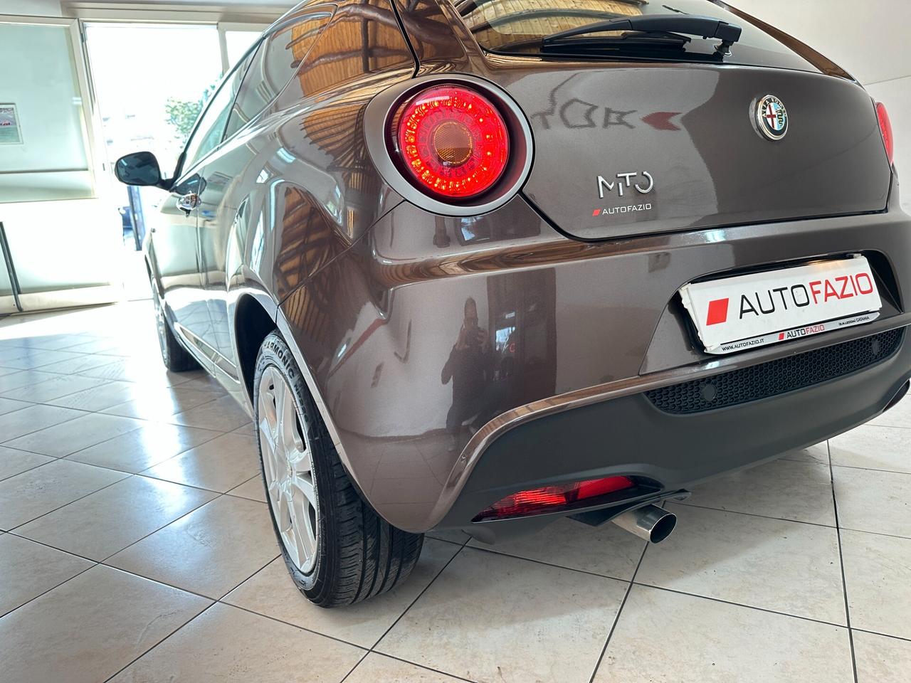 Alfa Romeo MiTo 1.4 78 CV Distinctive Premium Pack