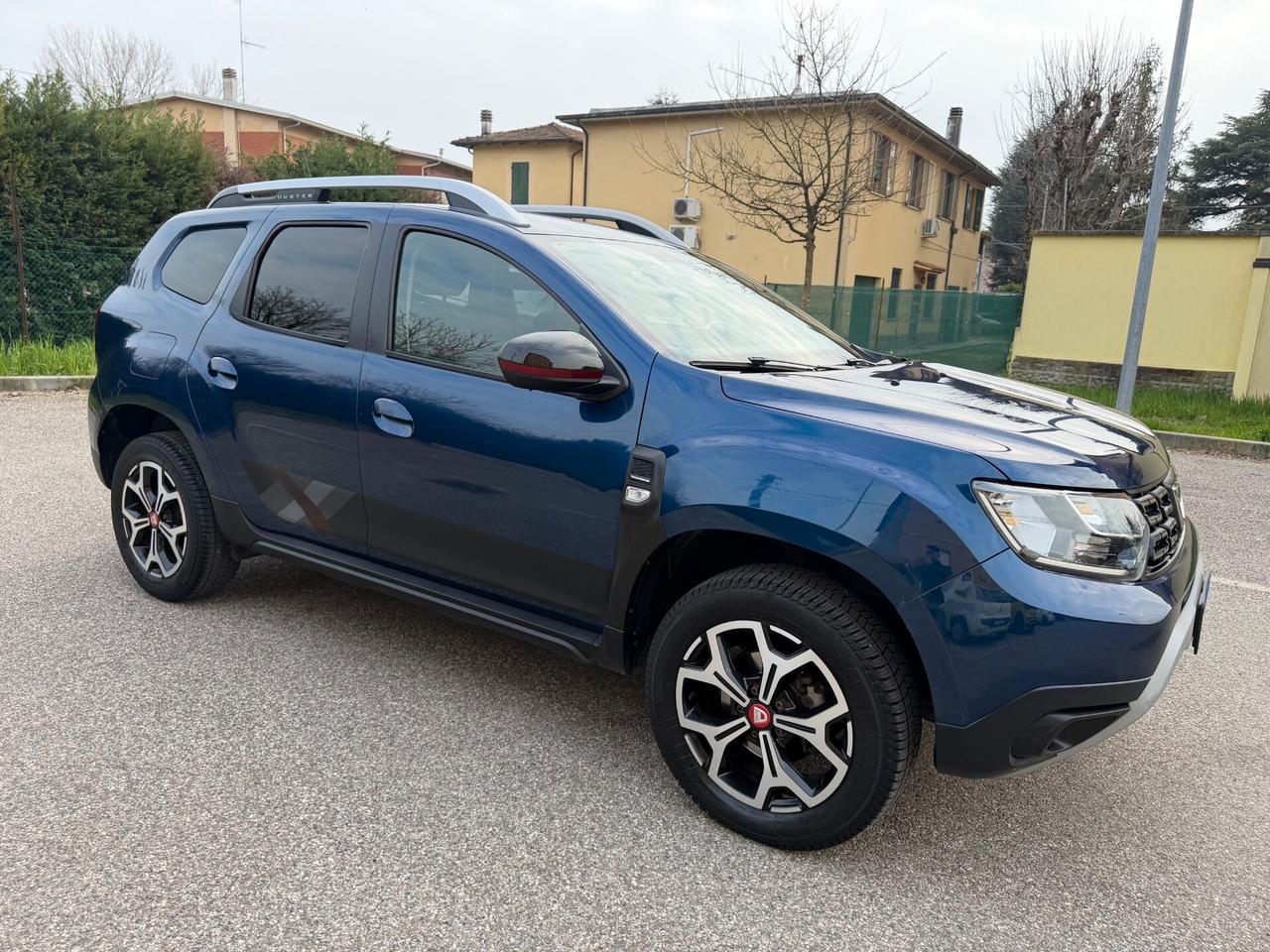 Dacia Duster 1.5 dci - NEOP. - NAV. - 12 MESI DI GARANZIA -