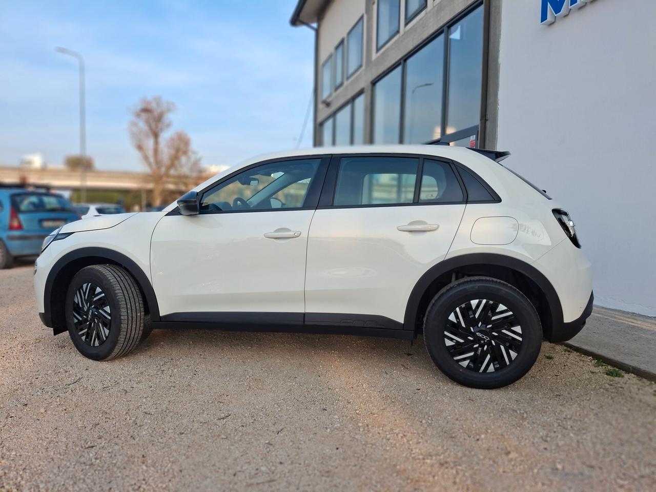 Fiat 600 Hybrid 110 CV DCT MHEV La Prima