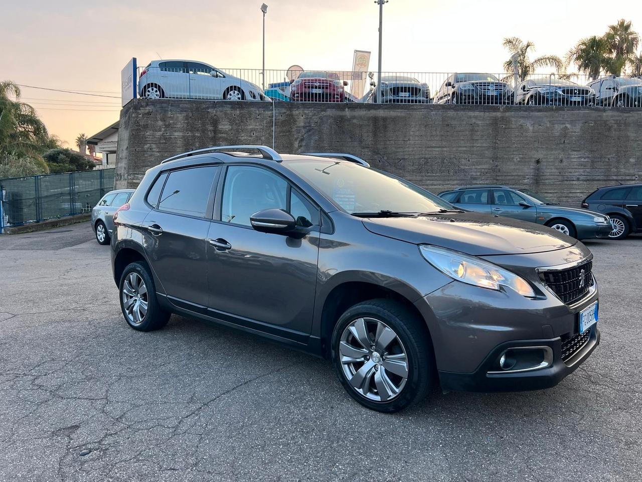 Peugeot 2008 BlueHDi 100 Allure