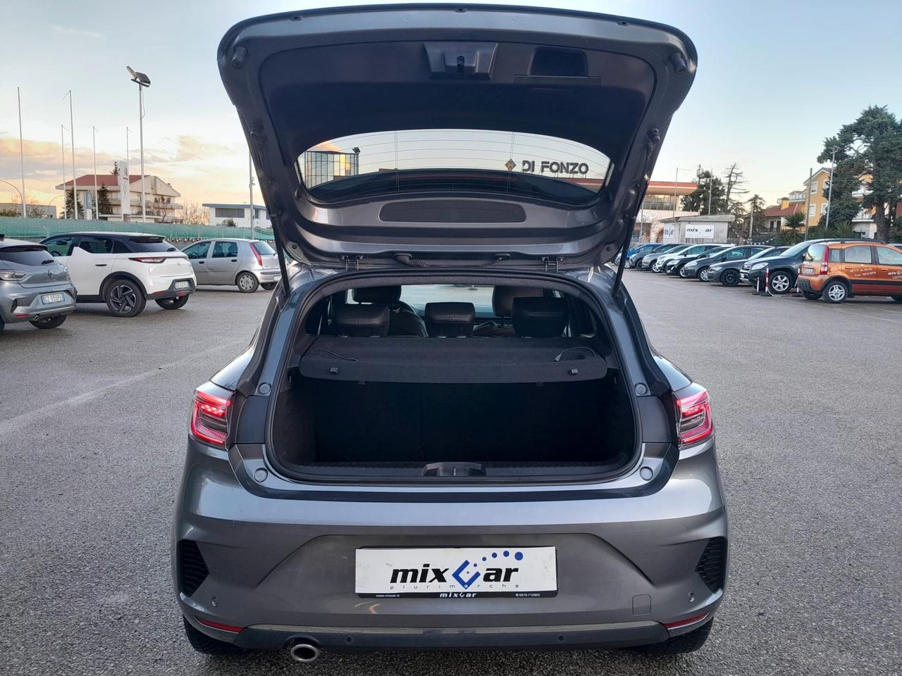 Renault Clio Full Hybrid E-Tech 145 CV 5 porte Techno