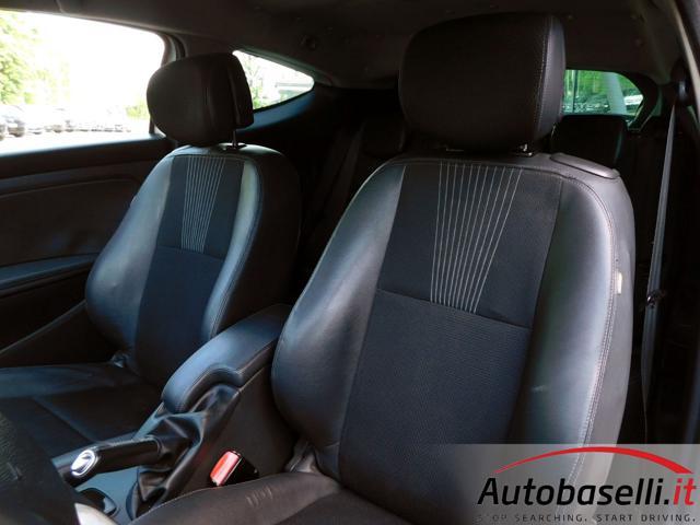 RENAULT Megane MÉGANE III COUPÉ 1.5 DCI 110CV LUXE