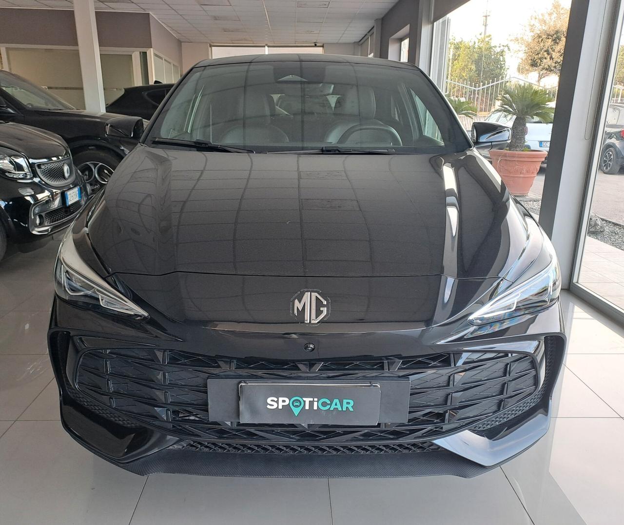 MG3 1.5 Hybrid+ Luxury km 23572 garanzia 7 Anni